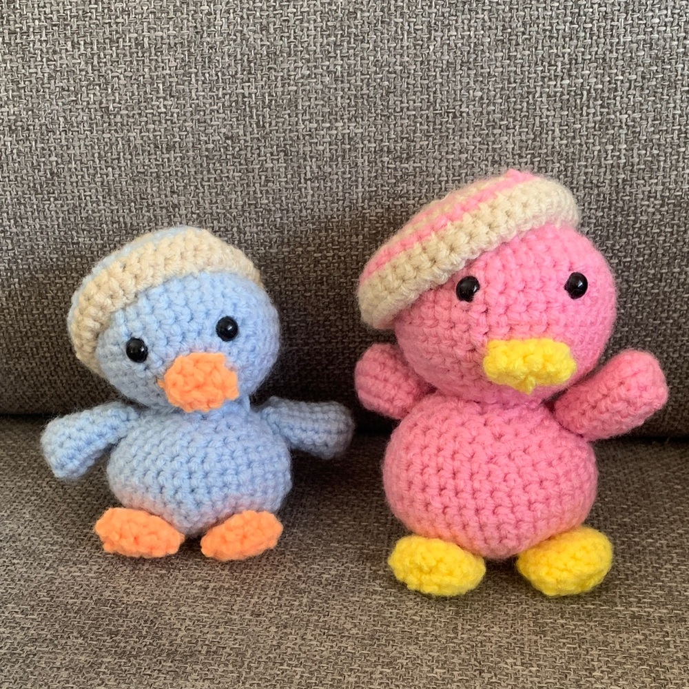 Handmade Crochet Set of 2 Ducks Knit Plush 4” and 5” Stuffed Animals